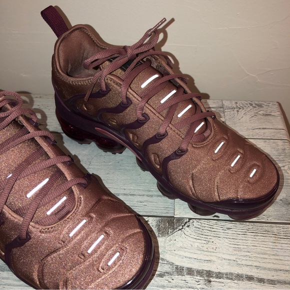 ❌SOLD❌Nike women’s air vapor max plus (rare find) - Picture 11 of 15